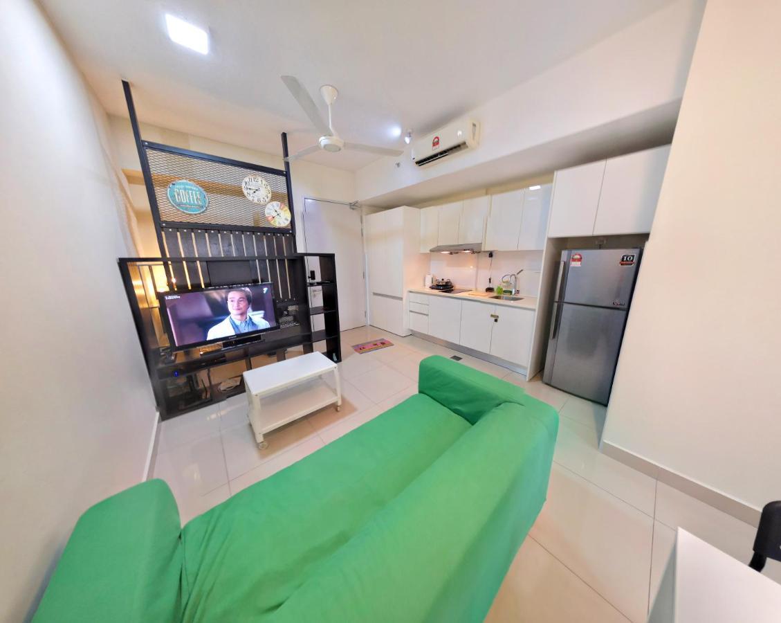 Suria Jelutong Studio By Beestay شاه علام المظهر الخارجي الصورة